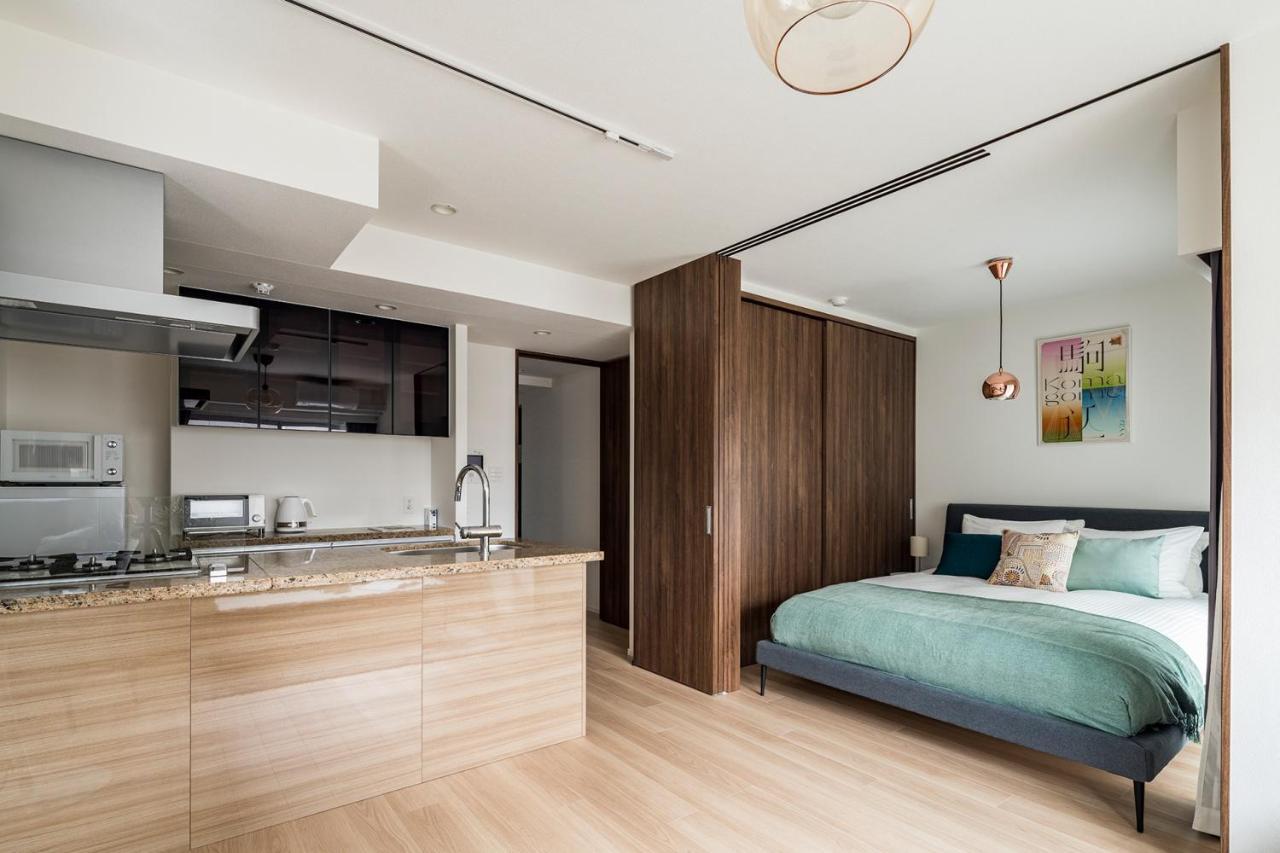 Premier One-Bedroom Apartment