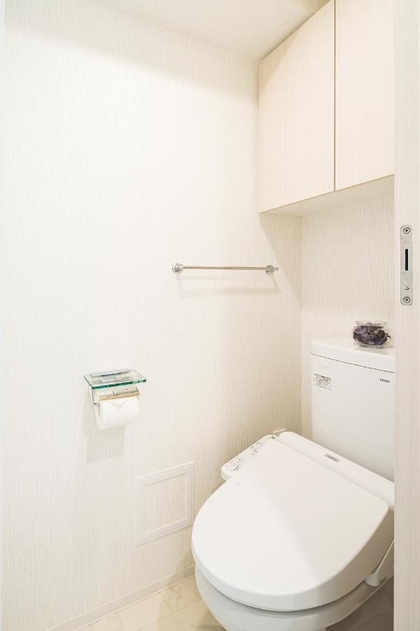 Deluxe Studio Apartment