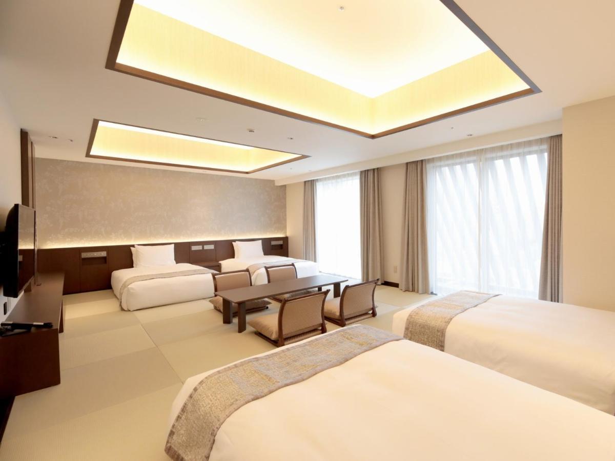 Quadruple Room Tatami Area Non-Smoking
