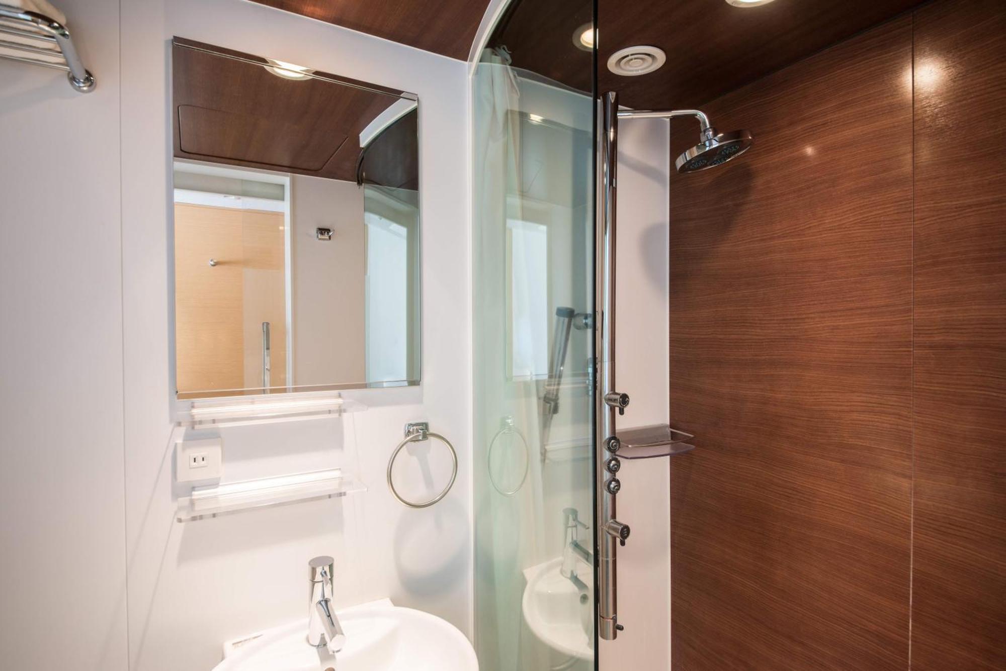 Standard Einzelzimmer mit Dusche - Nichtraucher