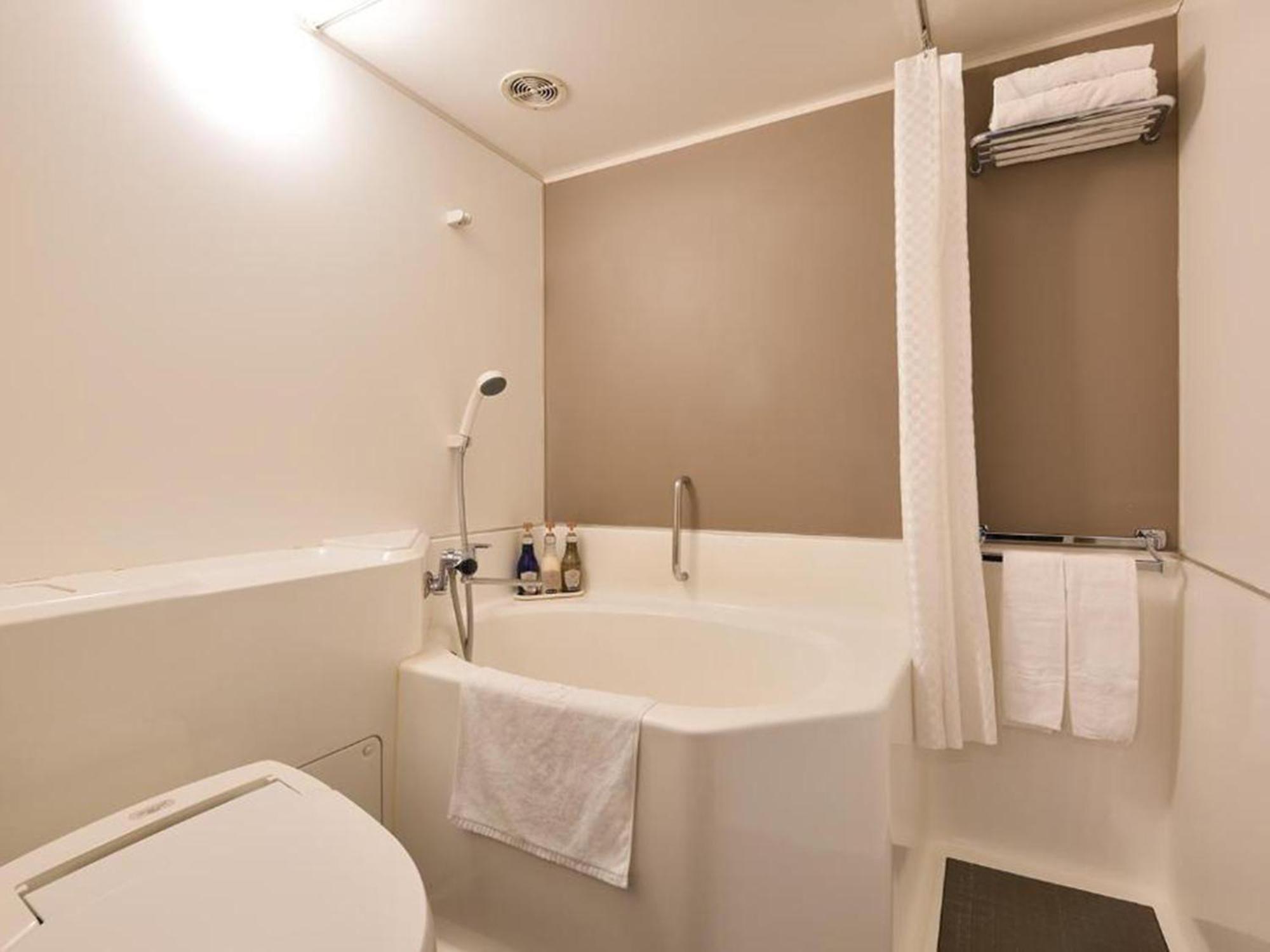 Chambre Triple Supérieure - Non-Fumeurs (30,6 m2)