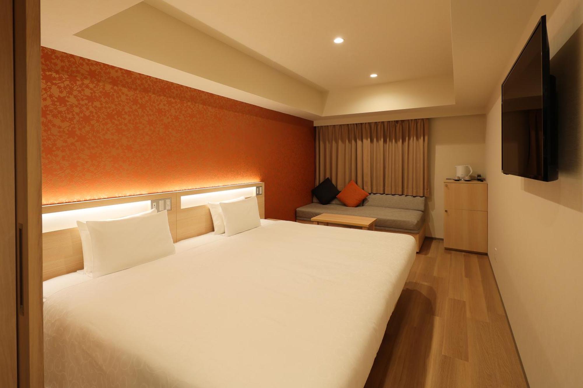 Quarto Duplo com Cama King-size