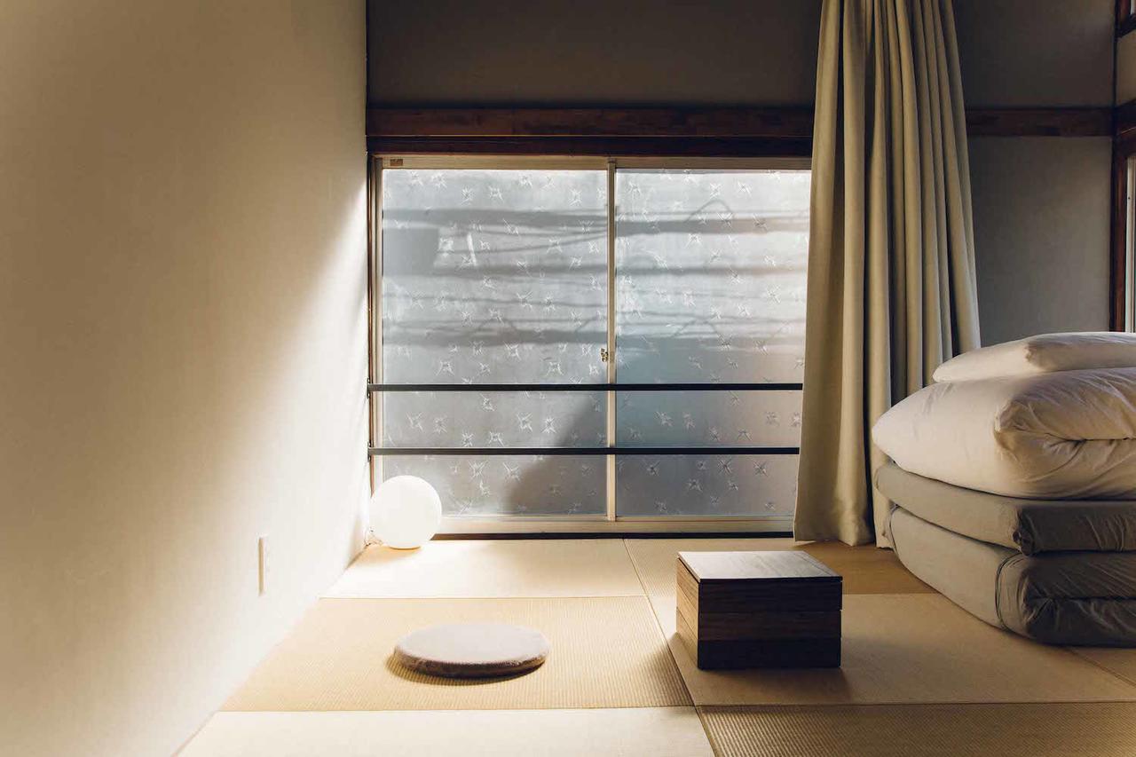 HIKARI - Chambre de Style Japonais avec Salle de Bains Commune - Dernier Étage