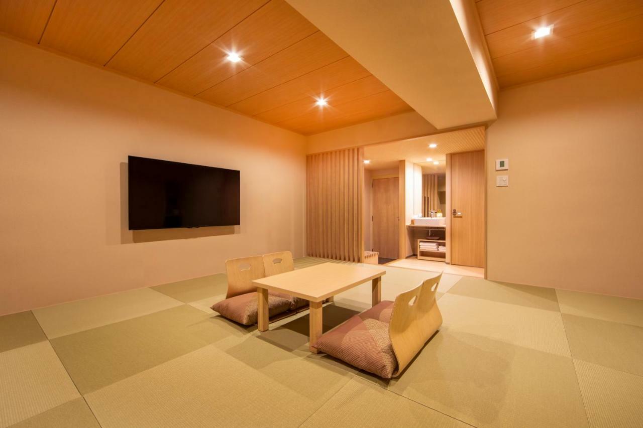 Japanese-Style Family Room,828344843:JPEG