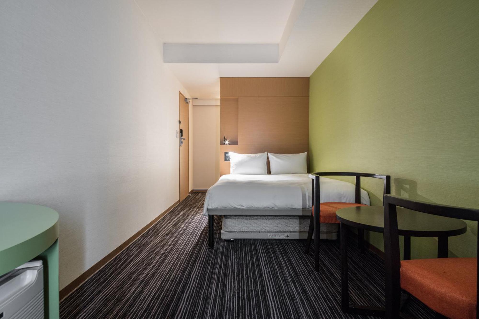 Deluxe Doppelzimmer mit Dusche - Nichtraucher