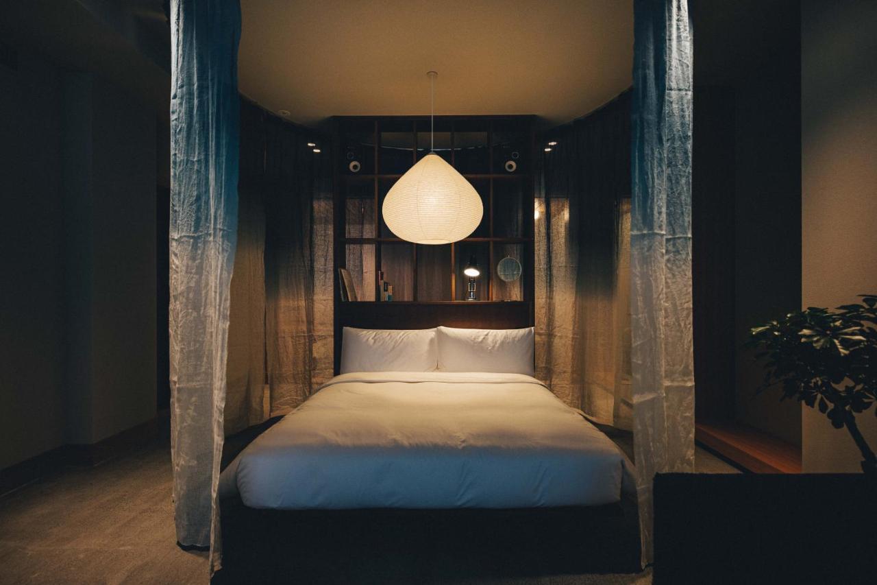 Junior Suite Bathtub